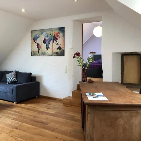 Apartmán In Historischem In Der Eifel *